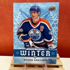 FREE WITH BUNDLE: Wayne Gretzky Upper Deck "Winter" card